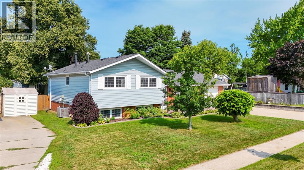 Residential in Sarnia 4