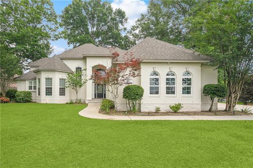 733 Plantation Dr, Abita Springs, LA, 70420-4008 | Card Image