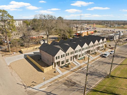 196 W 17th St, Mount Pleasant, TX, 75455 | Card Image