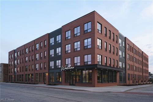 16000 Detroit Ave, Lakewood, OH, 44107-3713 | Card Image