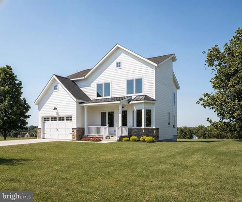 17991 Old Triangle Rd, Triangle, VA, 22172-1229 | Card Image