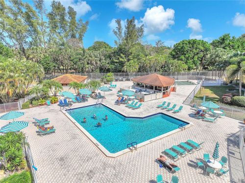 308-b-3910 Inverrary Blvd, Lauderhill, FL, 33319-4324 | Card Image