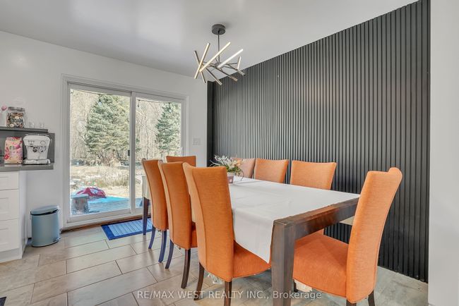 6098 Vasey Rd, House other with 4 bedrooms, 4 bathrooms and 8 parking in Elmvale ON | Image 5