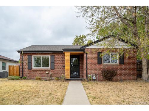 3511 Newport St, Denver, CO, 80207-1505 | Card Image
