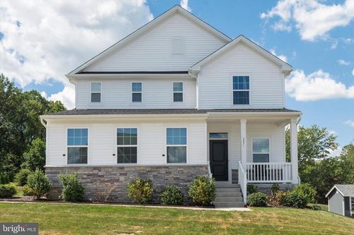 205 Sloan Dr, COATESVILLE, PA, 19320-6659 | Card Image