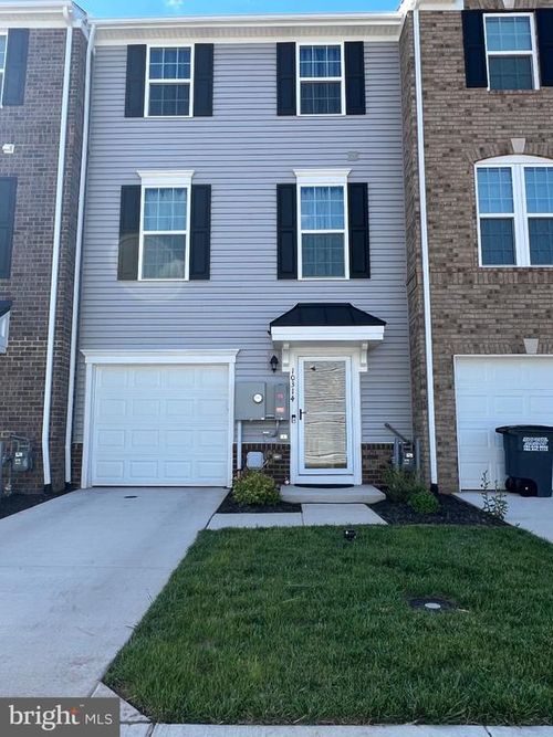 10314 Heritage Trail Ct, MANASSAS, VA, 20109-2635 | Card Image