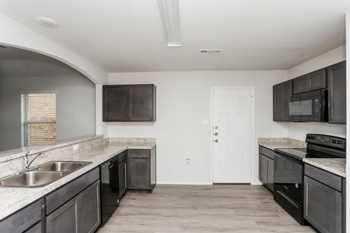 1409 Matthew St, Ennis, TX, 75119-0475 | Card Image