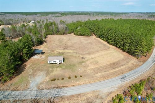 1225 Beech Forest Rd, Kenbridge, VA, 23944-3802 | Card Image