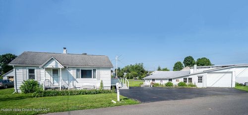 101 Hinsdale St, Kingston, NY, 12401-1821 | Card Image