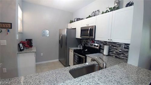3022-15430 Bellamar Cir, FORT MYERS, FL, 33908-1391 | Card Image