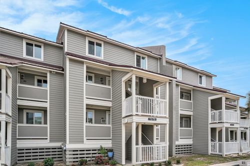 74 W Mariners Cay Dr, Folly Beach, SC, 29439 | Card Image