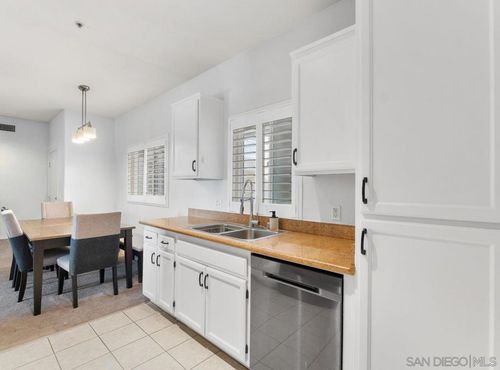3-7647 Mission Gorge Rd, San Diego, CA, 92120-1348 | Card Image