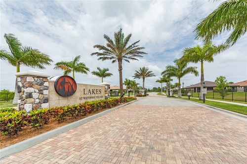 4478 Beauty Leaf Cir, Vero Beach, FL, 32967-7622 | Card Image