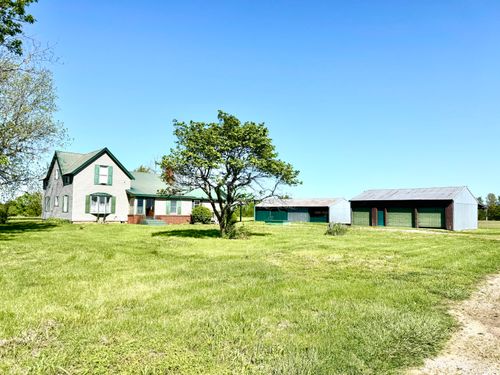 225 State St, Greenfield, MO, 65661-1152 | Card Image