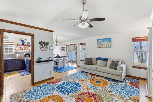 11710 W Jamesburg St, Wichita, KS, 67212-6460 | Card Image