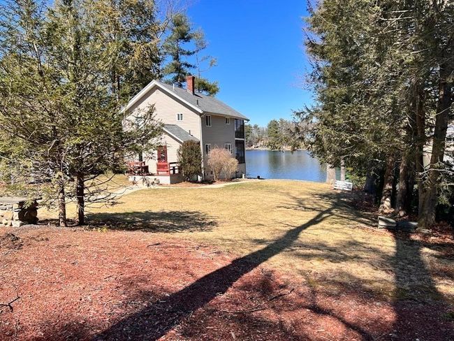 75 Hunter Ave, House other with 3 bedrooms, 3 bathrooms and 7 parking in Hudson MA | Image 11