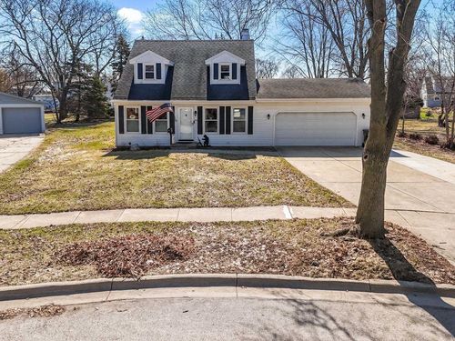 915 Twilight Drive, DE PERE, WI, 54115 | Card Image