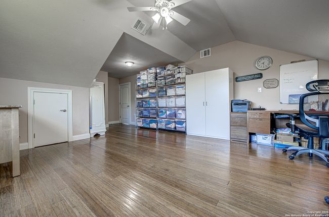6015 Cornwall Dr, House other with 5 bedrooms, 4 bathrooms and null parking in Spring Branch TX | Image 31