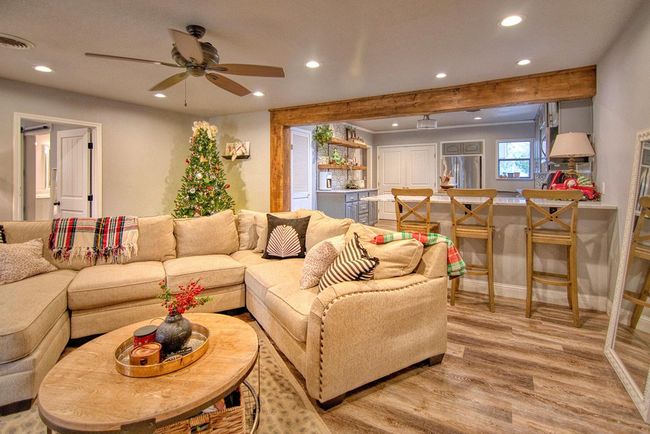 311 Smith St, Home with 3 bedrooms, 2 bathrooms and null parking in Mason TX | Image 10