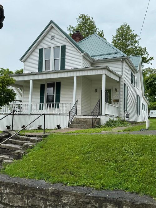 107 E North St, Carlisle, KY, 40311-1137 | Card Image