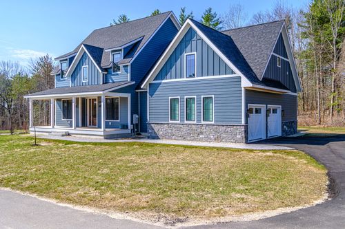 12 Winnwood Farm Way, Falmouth, ME, 04105 | Card Image