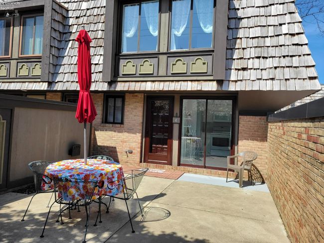 APT-4 - 1110 By The Shores Dr, Condo with 2 bedrooms, 2 bathrooms and 1 parking in Huron OH | Image 27