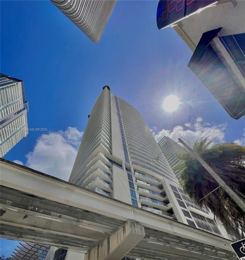 apt-2002-1100 S Miami Ave, Miami, FL, 33130-4167 | Card Image