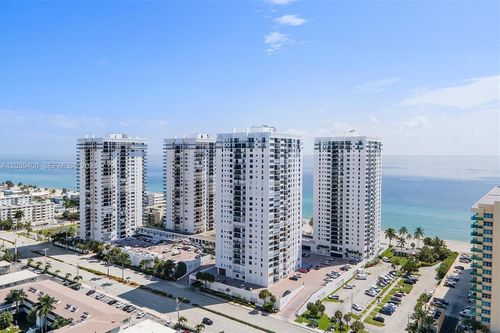 1406-2301 S Ocean Dr, Hollywood, FL, 33019-2632 | Card Image