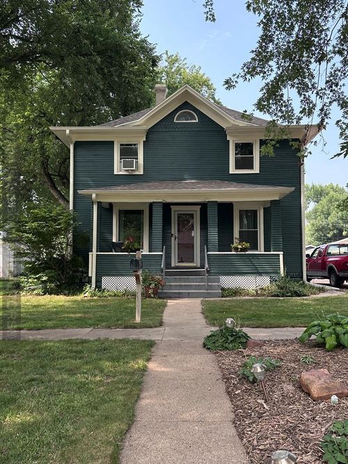 709 N St, Aurora, NE, 68818-1552 | Card Image