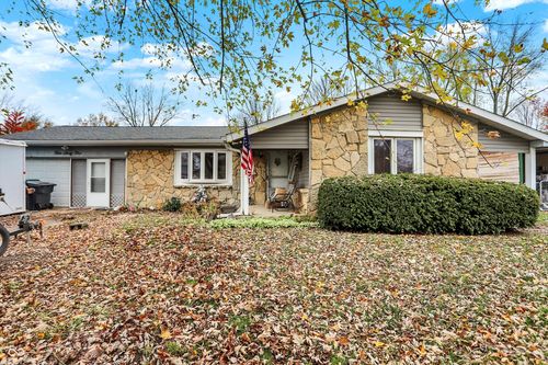 465 Spring Drive, Greenwood, IN, 46143 | Card Image