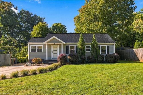 2331 Fortune Ln, Greensboro, NC, 27408-5411 | Card Image