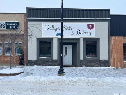 1113 100 St, Tisdale, SK, S0E1T0 | Card Image