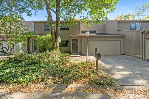7033 Buckhurst Place, Concord Twp, OH, 44060 | Card Image