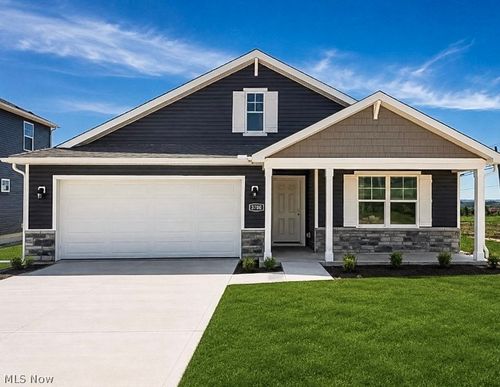3700 Aileen Way, Zanesville, OH, 43701-9995 | Card Image