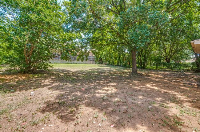 The large backyard provides an outdoor escape. | Image 23