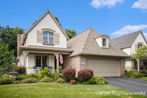 21 Peartree Ln Ne, Grand Rapids, MI, 49546-1462 | Card Image