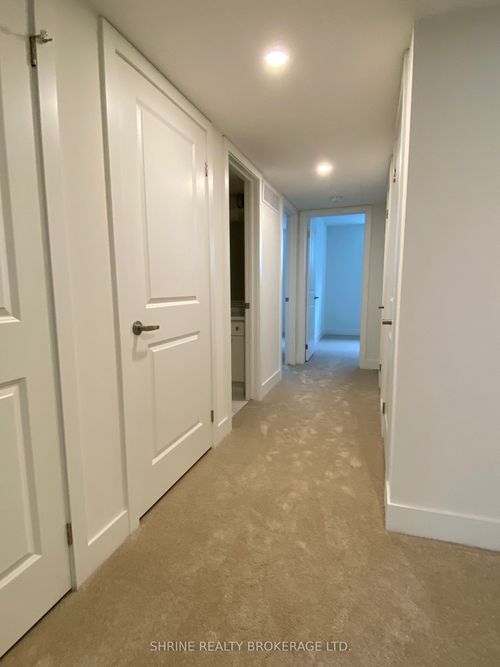 29-234 Edgevalley Rd, London, ON, N5V0E3 | Card Image