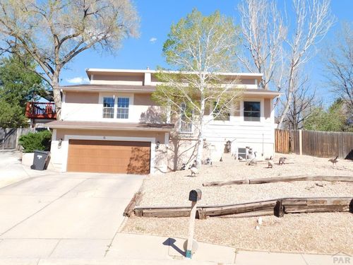 6 Ironweed Dr, Pueblo, CO, 81001-1016 | Card Image