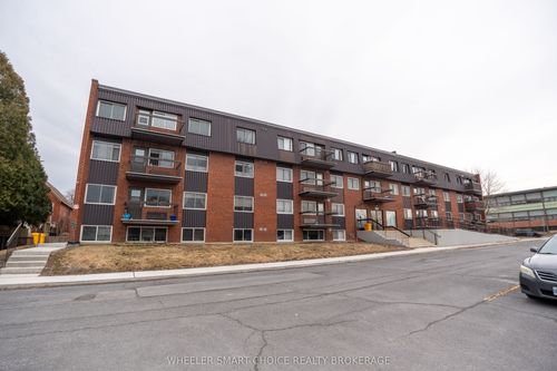 405-118 4th St E, Cornwall, ON, K6H2H9 | Card Image