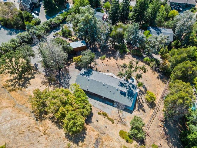 2592 Caballo Ranchero Dr, House other with 4 bedrooms, 2 bathrooms and 2 parking in Diablo CA | Image 36