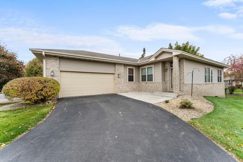 15025 Everleigh Cir, Rosemount, MN, 55068-5525 | Card Image