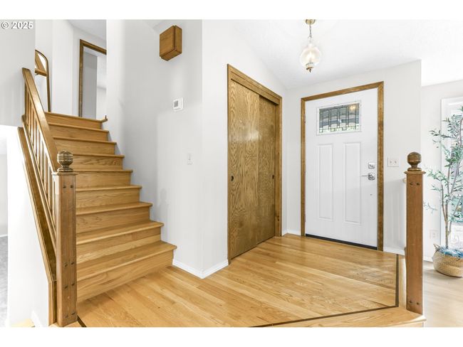 767 Sw 8 Th St, House other with 4 bedrooms, 4 bathrooms and 2 parking in Gresham OR | Image 14