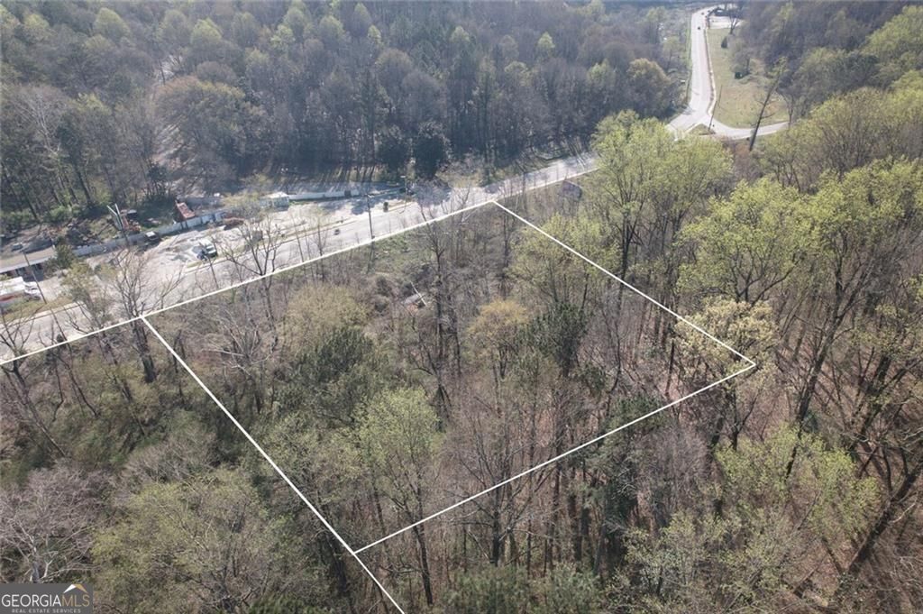 Land in Atlanta 2