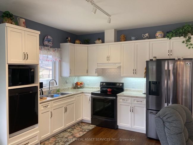 17 - 2380 9th Ave E, Condo with 3 bedrooms, 2 bathrooms and 1 parking in Owen Sound ON | Image 10
