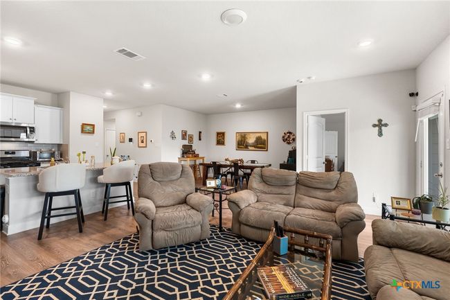 1444 Acorn Wood, House other with 4 bedrooms, 2 bathrooms and null parking in Seguin TX | Image 10