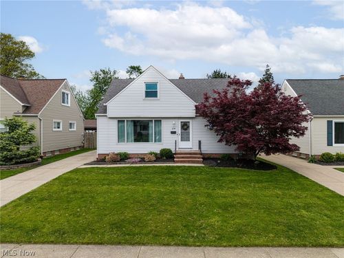 1234 W Miner Rd, Mayfield Heights, OH, 44124-1712 | Card Image