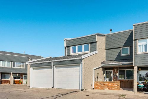 33-228 Theodore Place Nw, Calgary, AB, T2K5S1 | Card Image