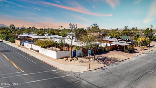 2733 E Elm Street, Tucson, AZ, 85716 | Card Image