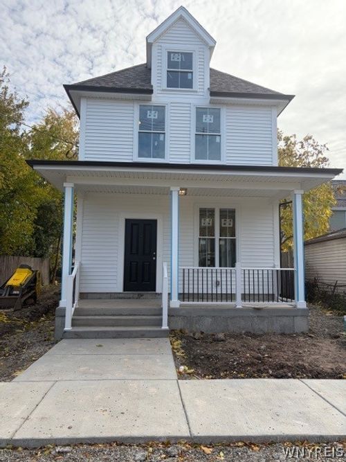 111 Austin St, Buffalo, NY, 14207-2660 | Card Image