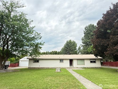 1479 Old Hwy 97, Malott, WA, 98829-5902 | Card Image